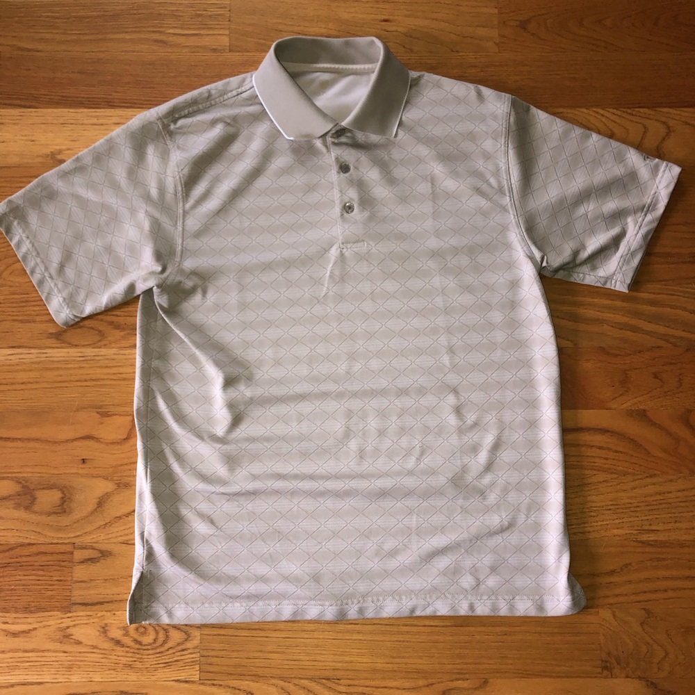 Pro Tour men’s size large shirt